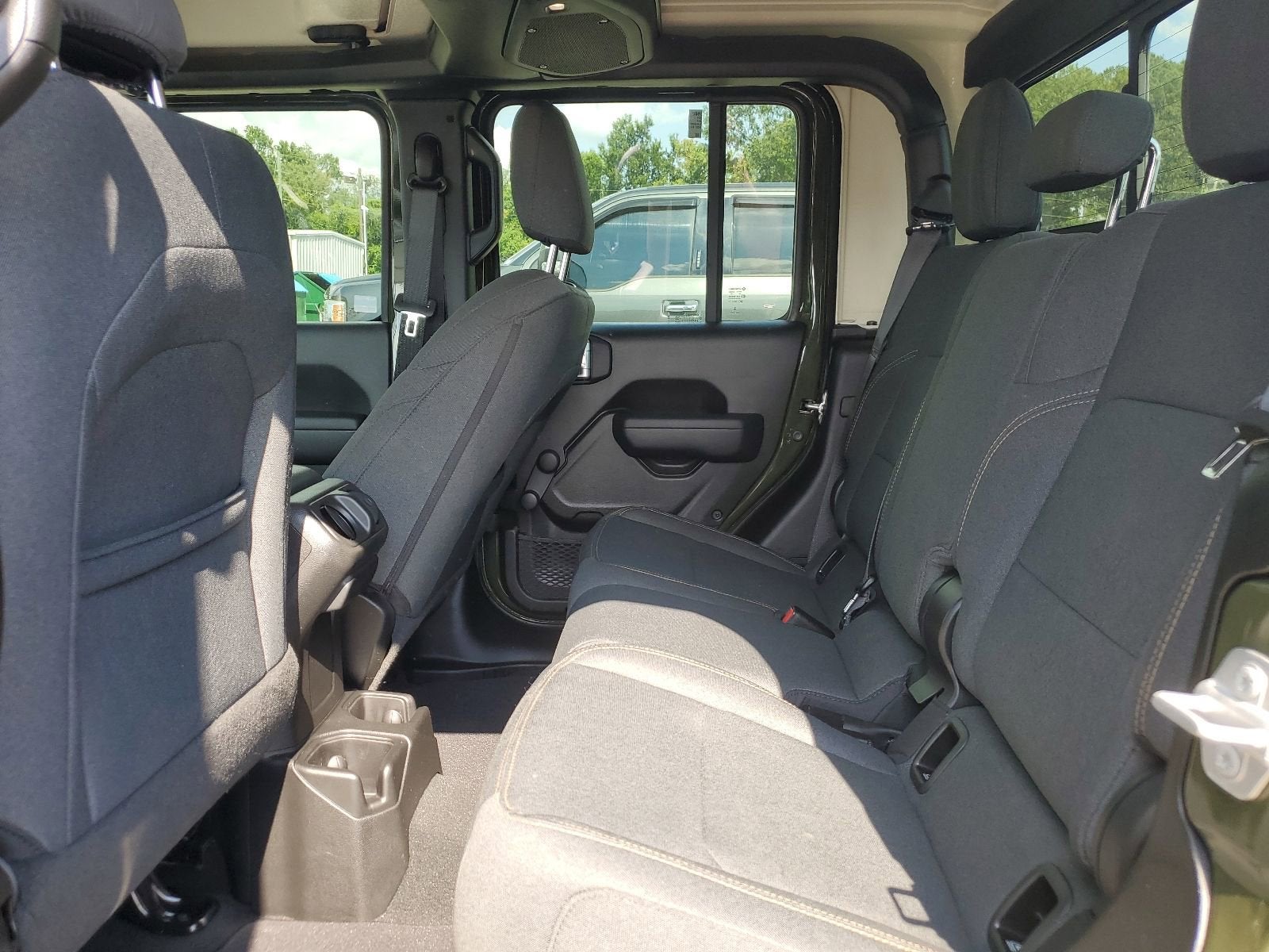 2024 Jeep Gladiator Sport