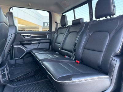 2022 RAM 1500 Laramie Crew Cab 4x2 5'7" Box