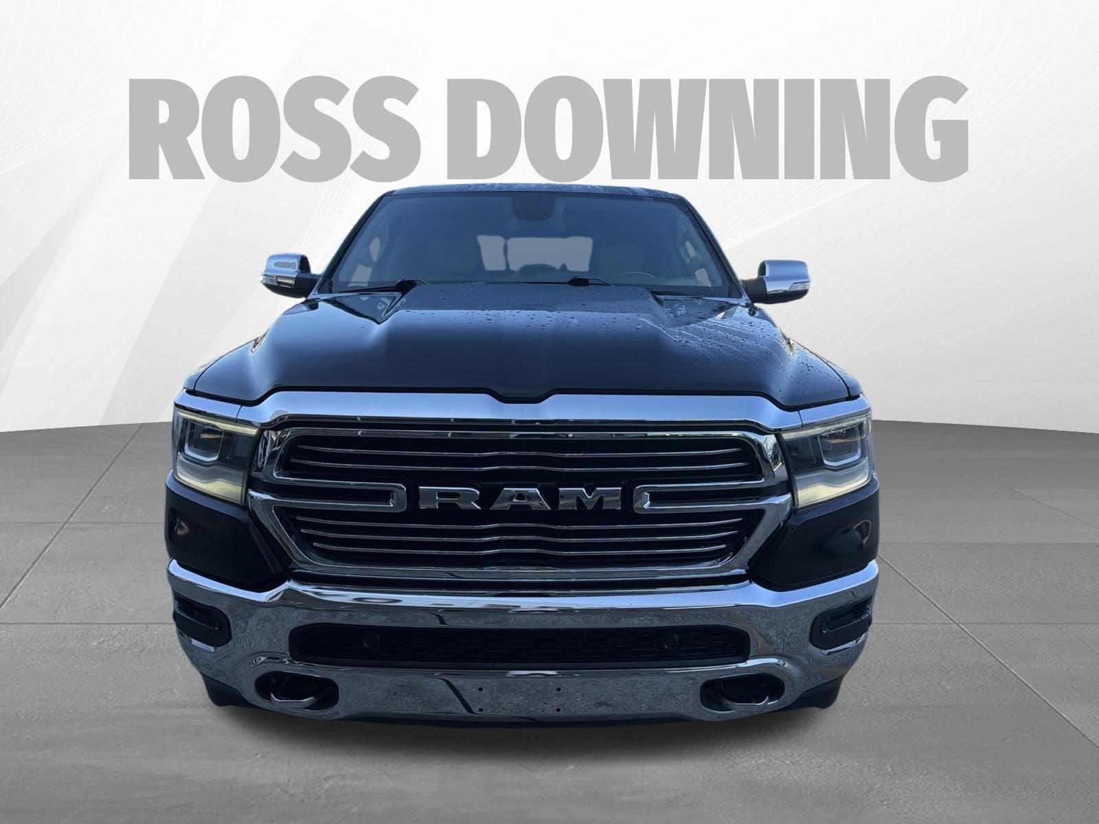 2020 RAM 1500 Laramie Crew Cab 4x2 5'7" Box