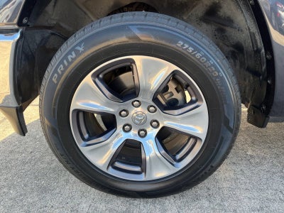 2021 RAM 1500 Laramie Crew Cab 4x2 5'7" Box