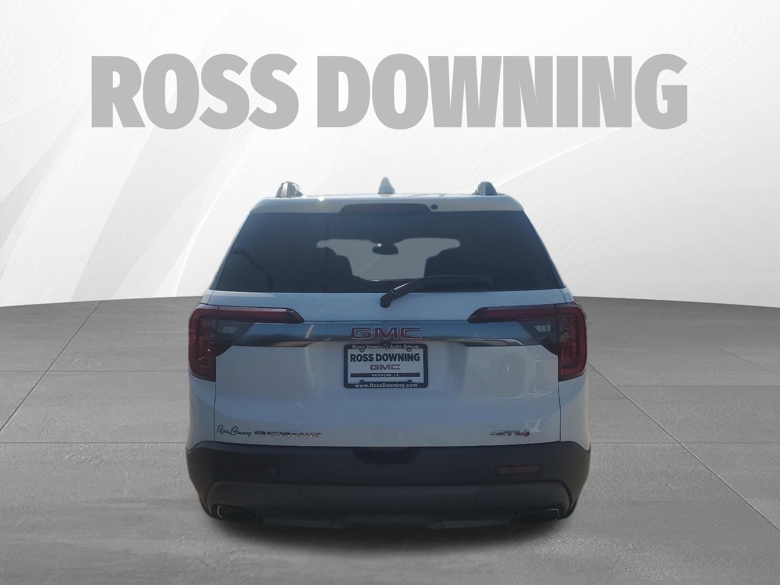2022 GMC Acadia AT4