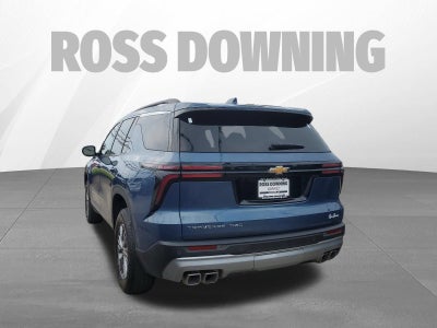 2025 Chevrolet Traverse LT