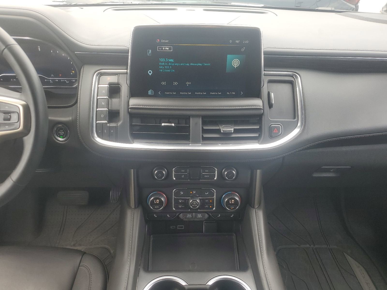 2023 Chevrolet Suburban LT