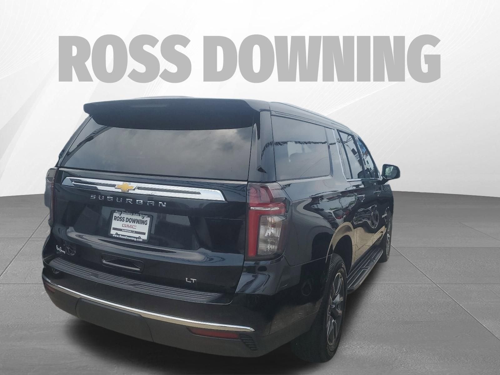 2023 Chevrolet Suburban LT