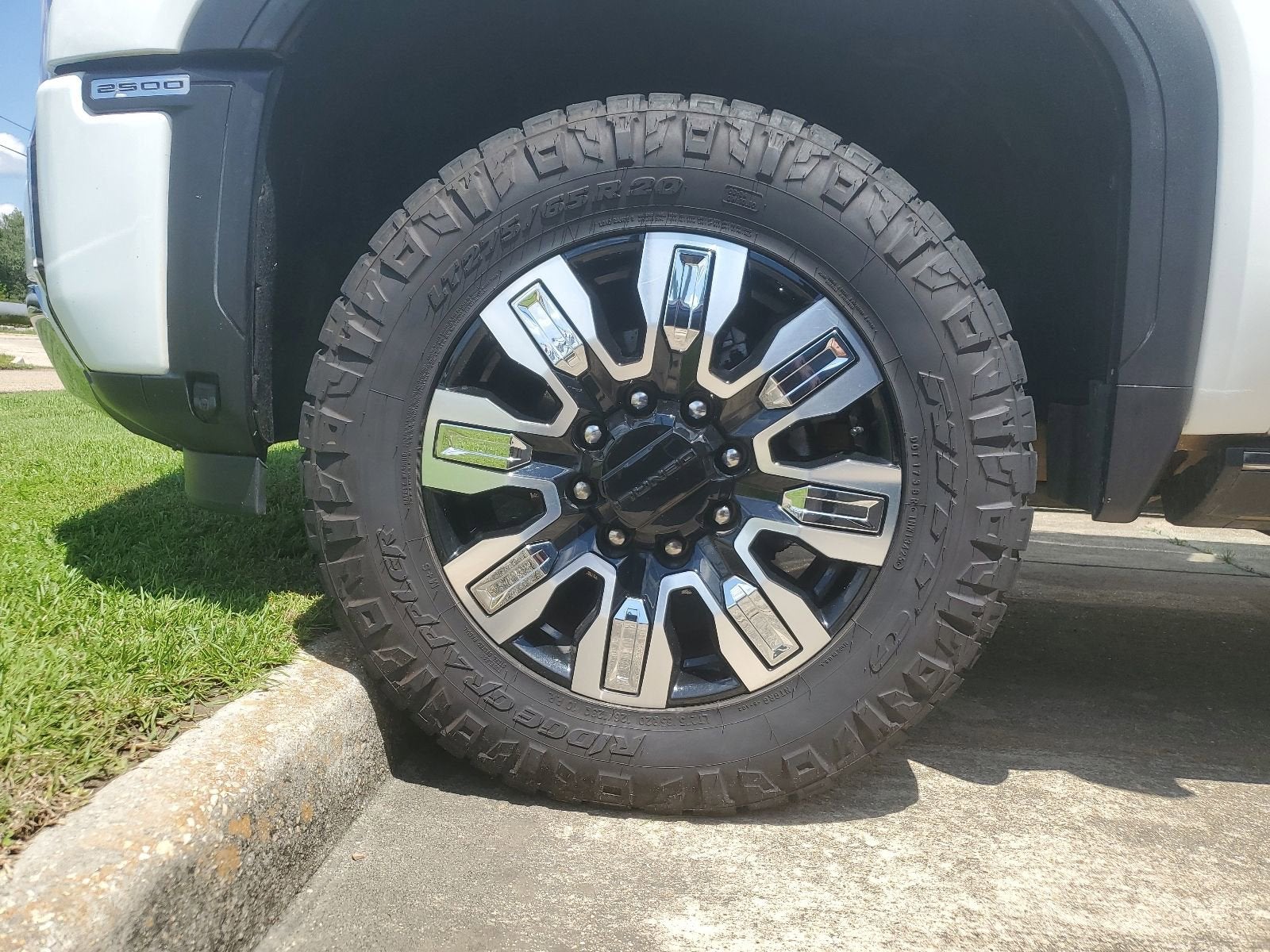 2024 GMC Sierra 2500 HD Denali