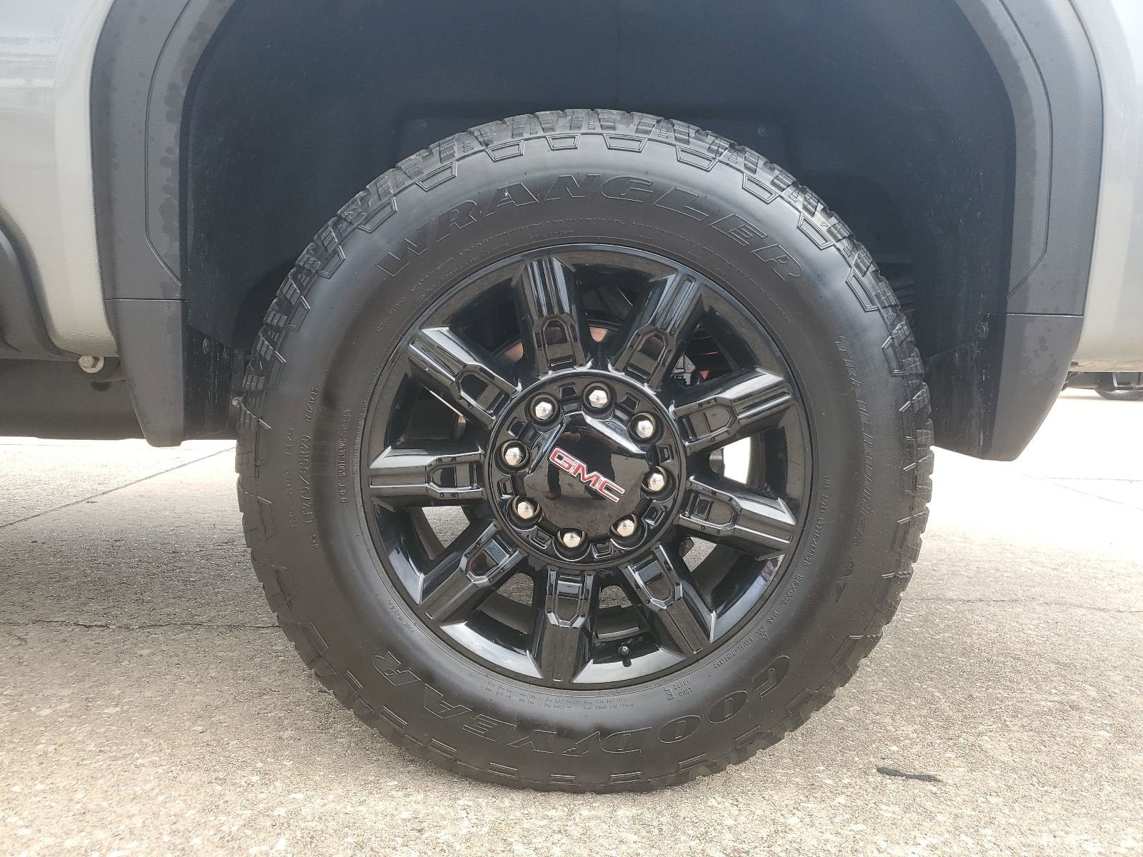 2025 GMC Sierra 2500 HD AT4