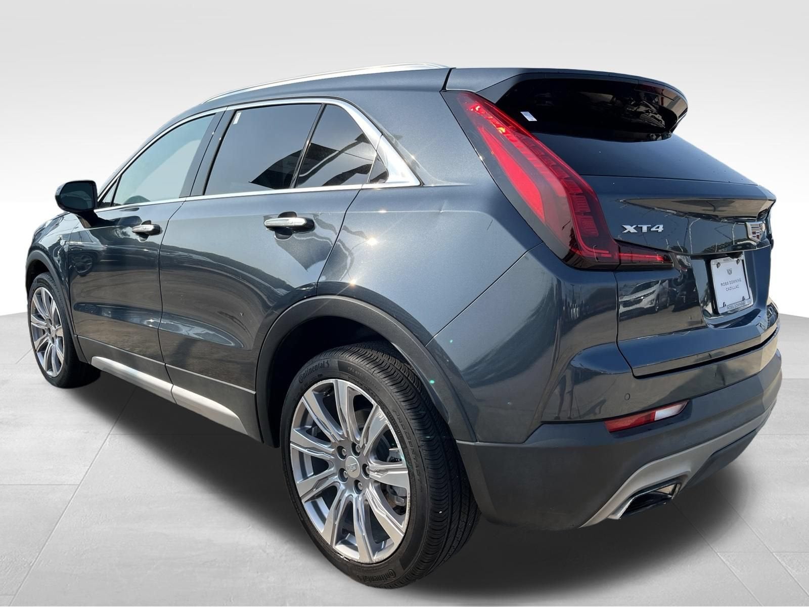 2020 Cadillac XT4 FWD Premium Luxury