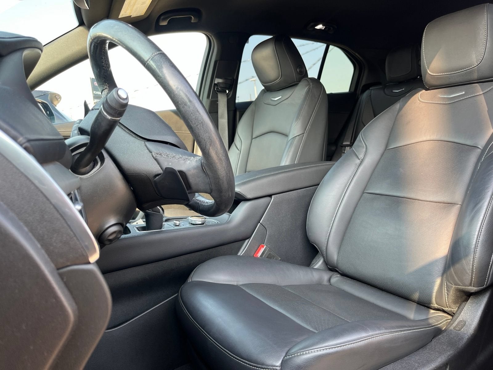 2020 Cadillac XT4 FWD Premium Luxury