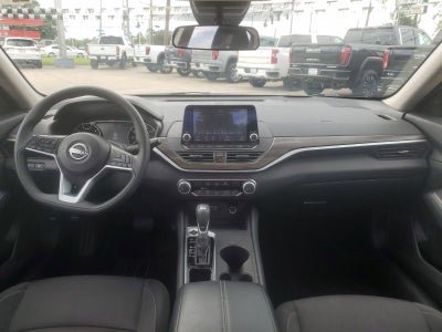 2025 Nissan Altima SV FWD