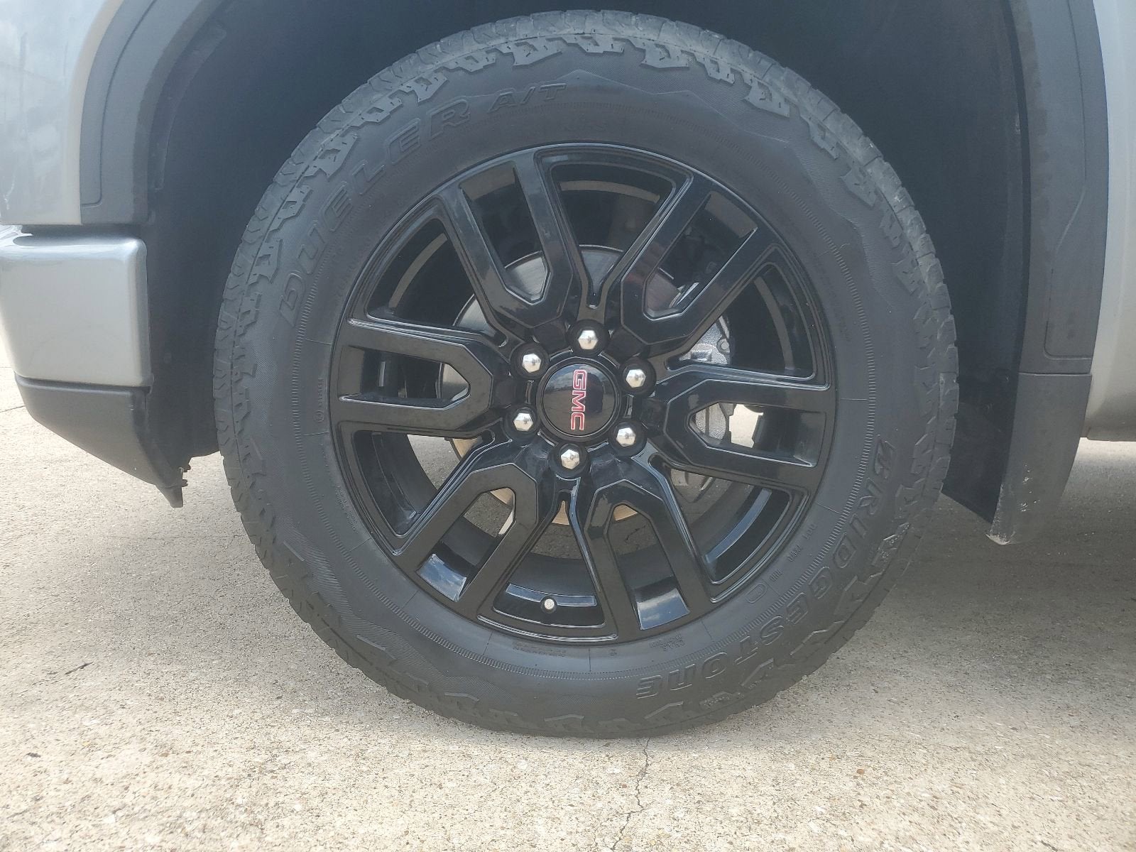 2023 GMC Sierra 1500 Elevation
