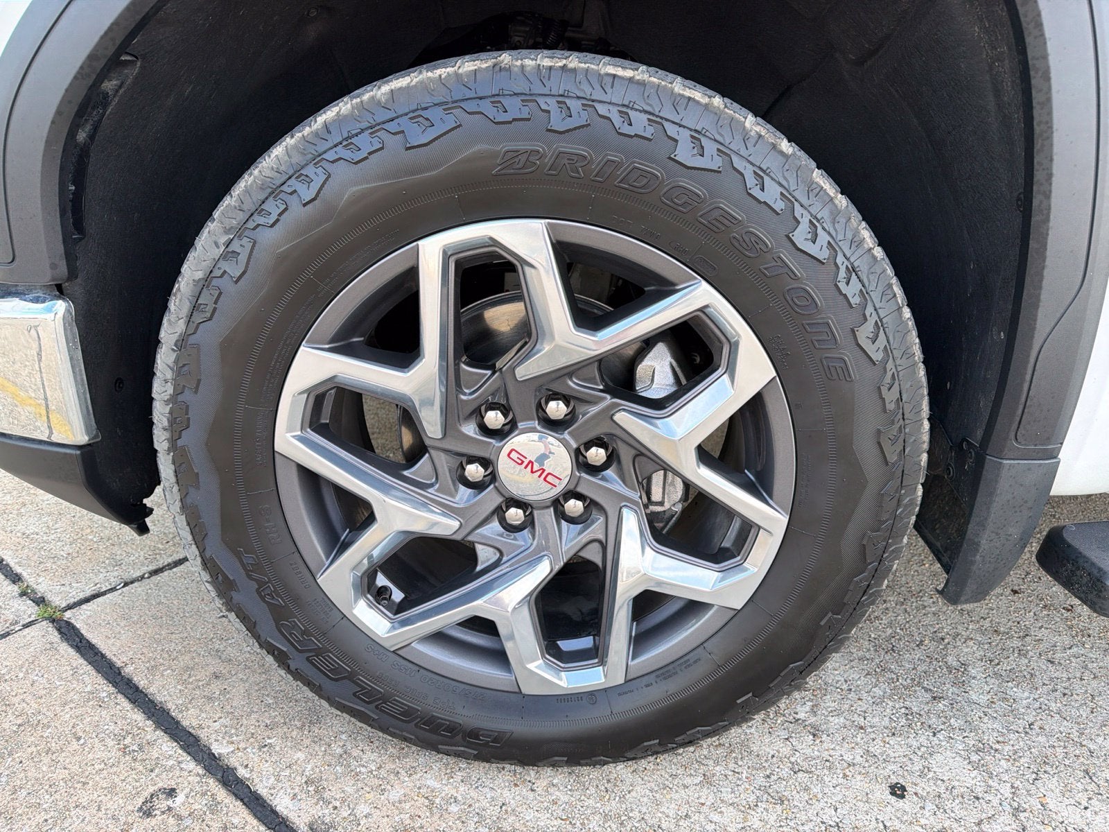 2023 GMC Sierra 1500 SLT