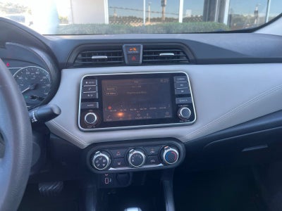 2020 Nissan Versa SV Xtronic CVT