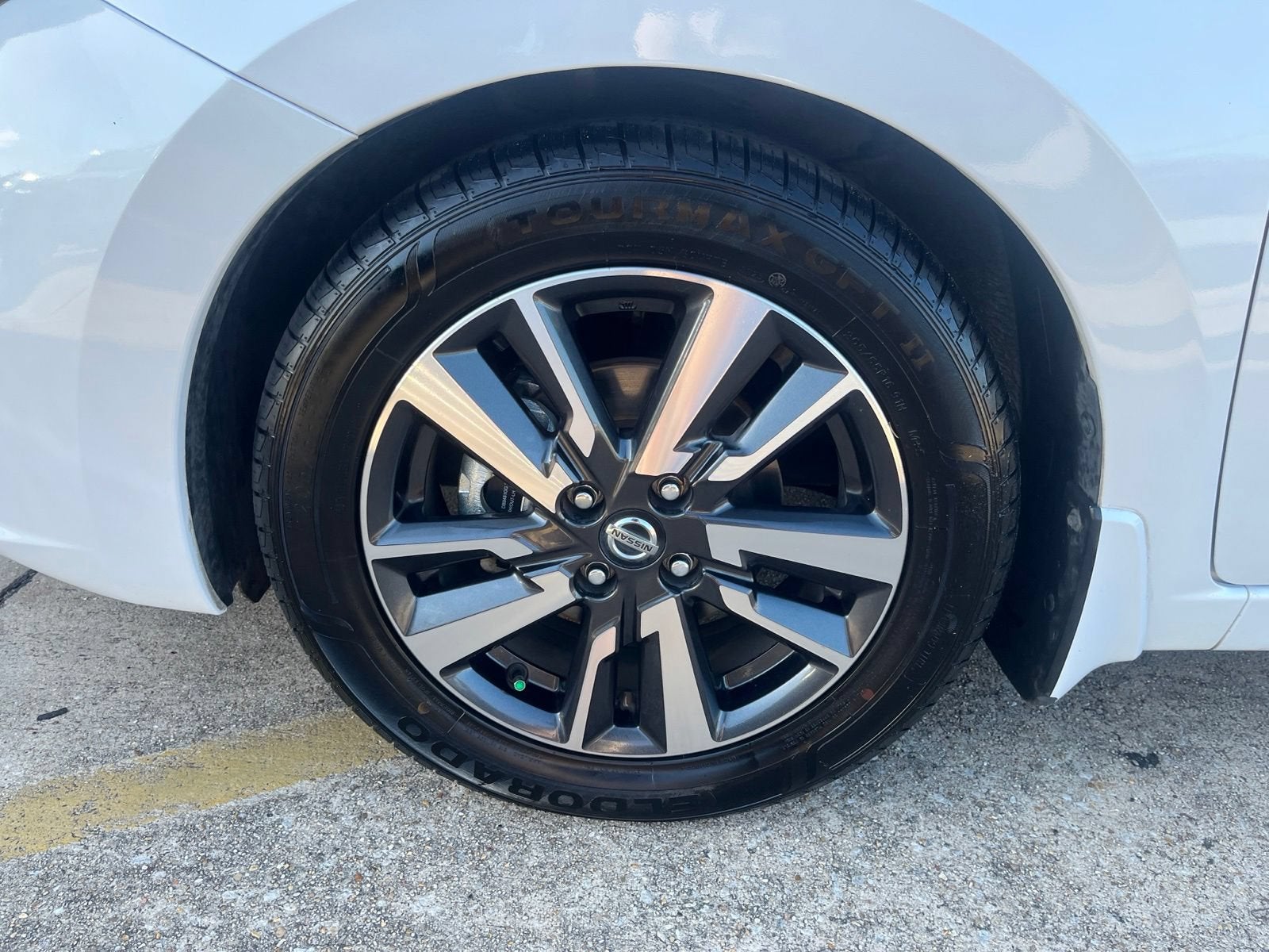 2020 Nissan Versa SV Xtronic CVT