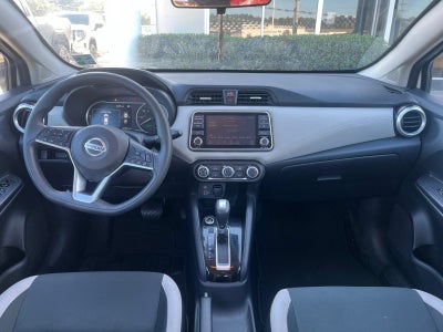 2020 Nissan Versa SV Xtronic CVT