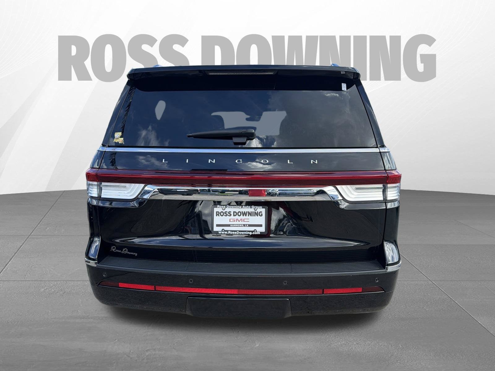 2023 Lincoln Navigator L Reserve