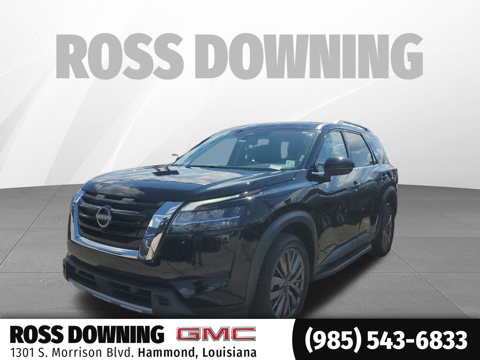 2023 Nissan Pathfinder SL