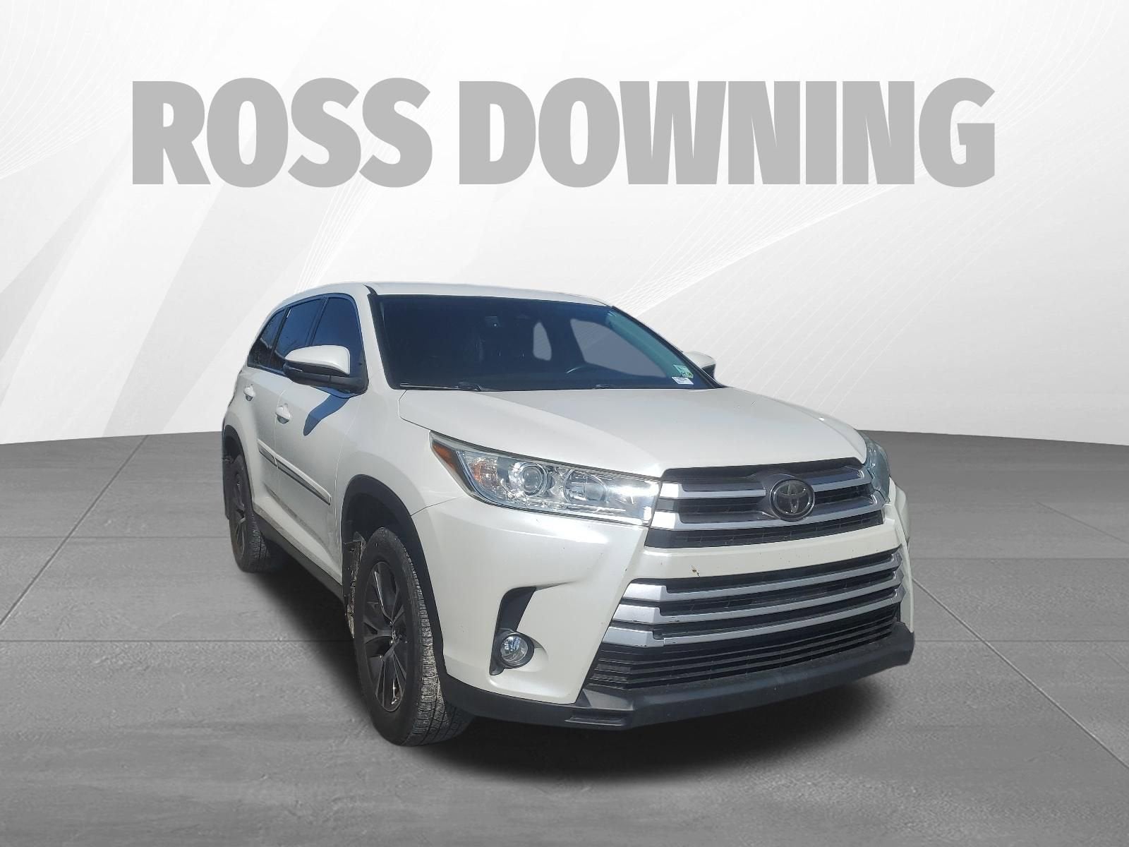 2019 Toyota Highlander LE