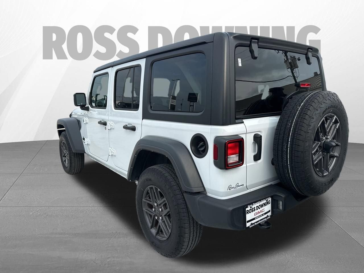2025 Jeep Wrangler 4-Door Summit 4x4