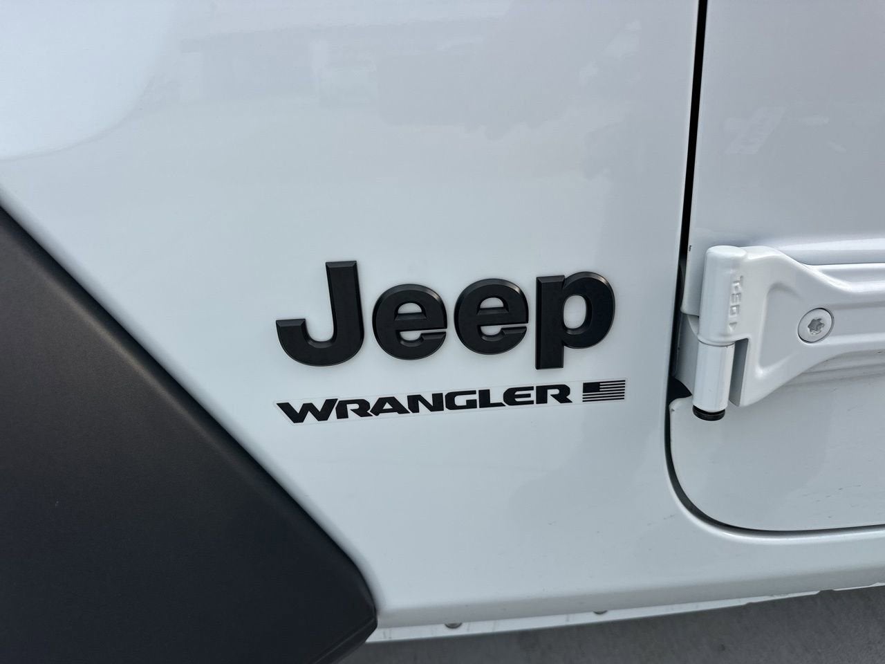 2025 Jeep Wrangler 4-Door Summit 4x4