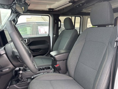 2025 Jeep Wrangler 4-Door Summit 4x4
