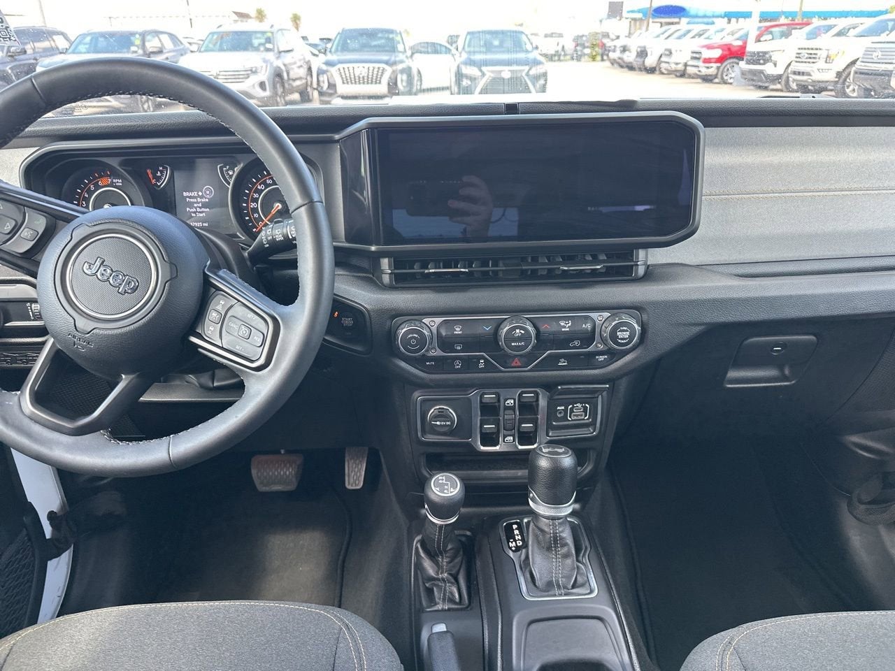 2025 Jeep Wrangler 4-Door Summit 4x4