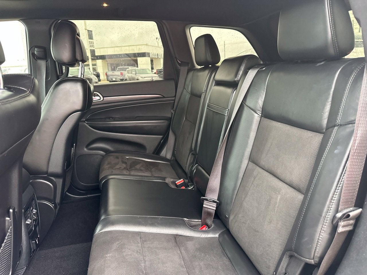2020 Jeep Grand Cherokee Altitude 4x2