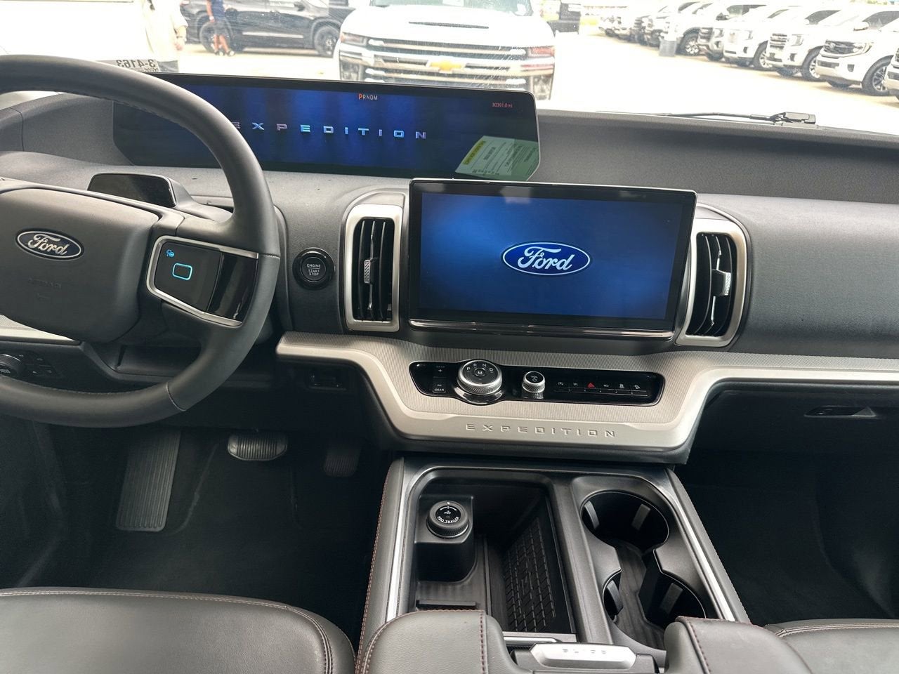 2025 Ford Expedition Active