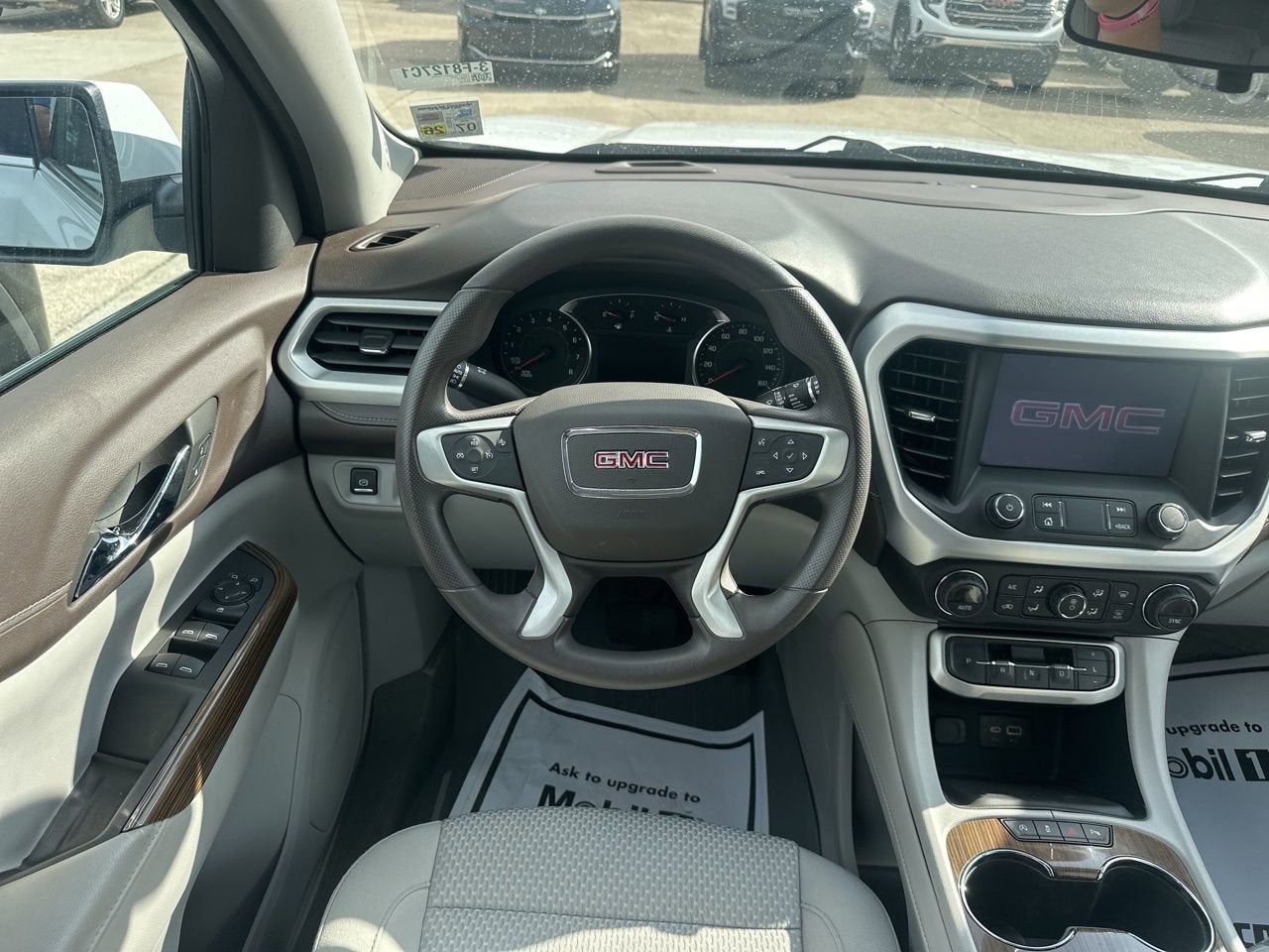2022 GMC Acadia SLE