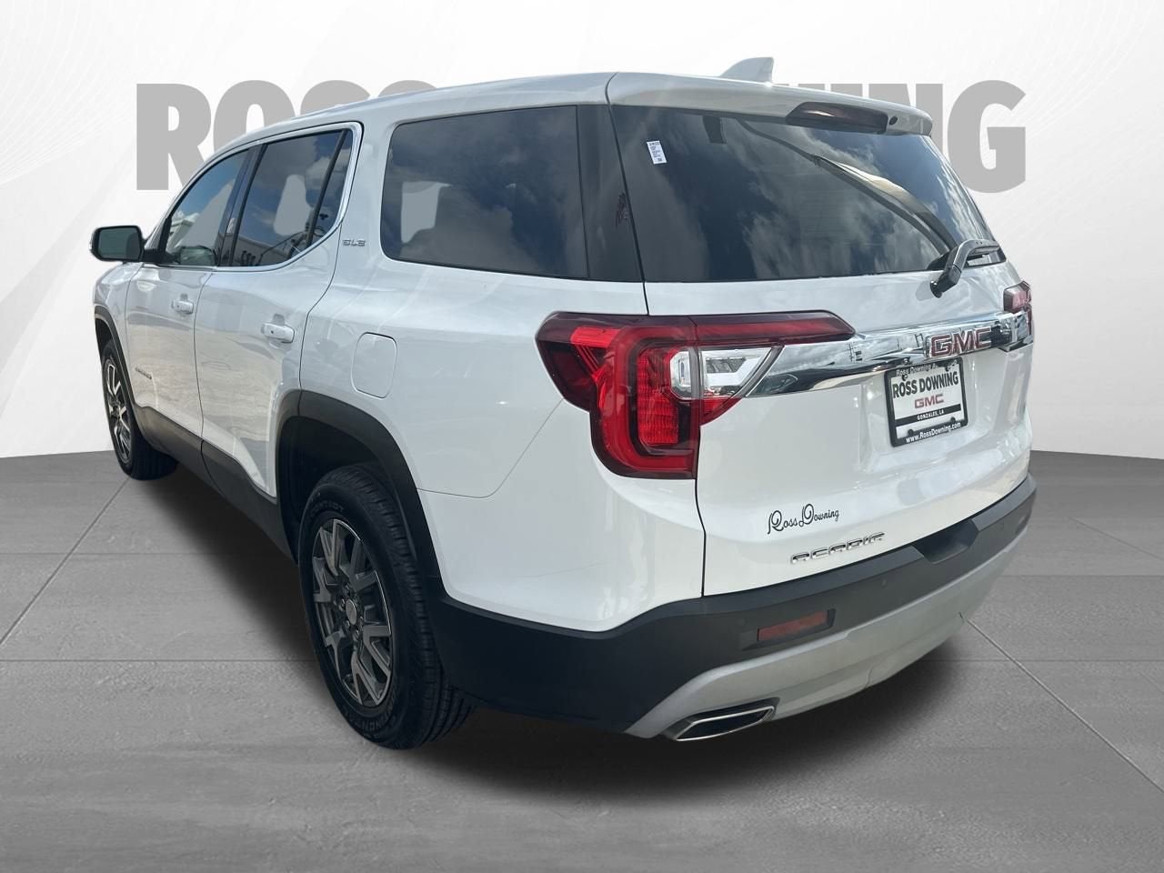 2022 GMC Acadia SLE