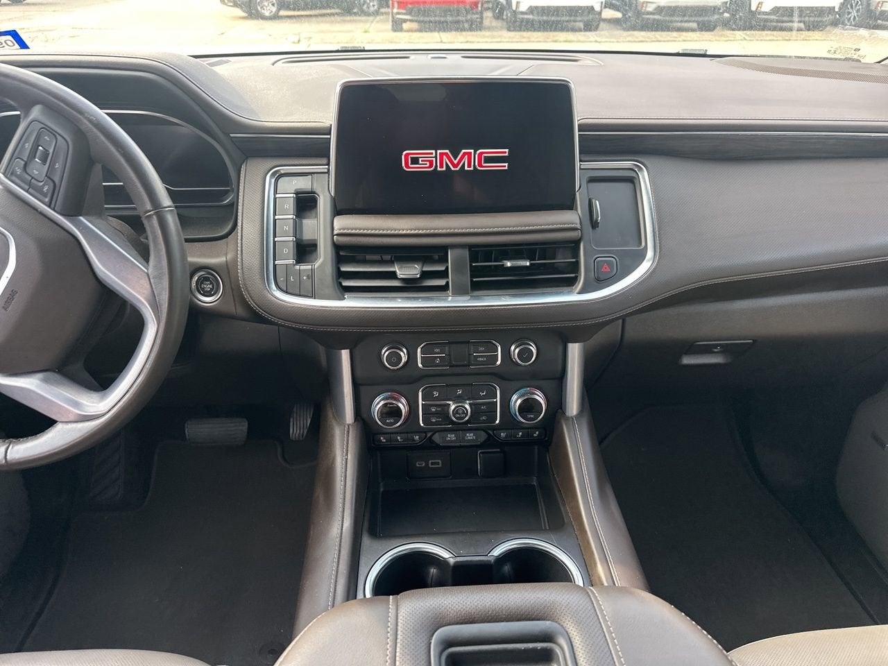 2022 GMC Yukon XL SLT