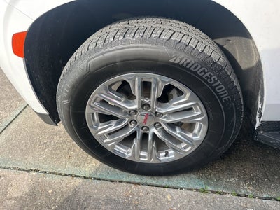 2022 GMC Yukon XL SLT