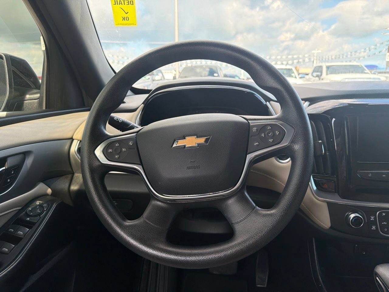 2022 Chevrolet Traverse LS