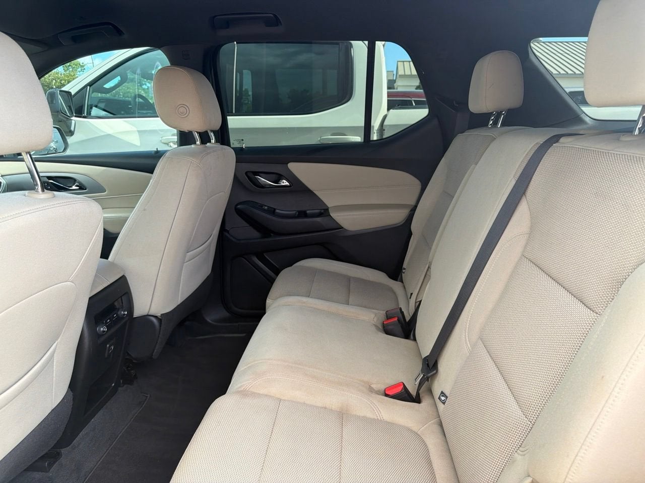 2022 Chevrolet Traverse LS