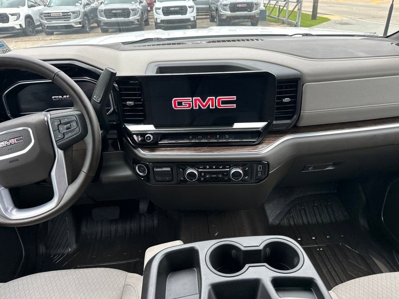 2025 GMC Sierra 2500 HD SLE