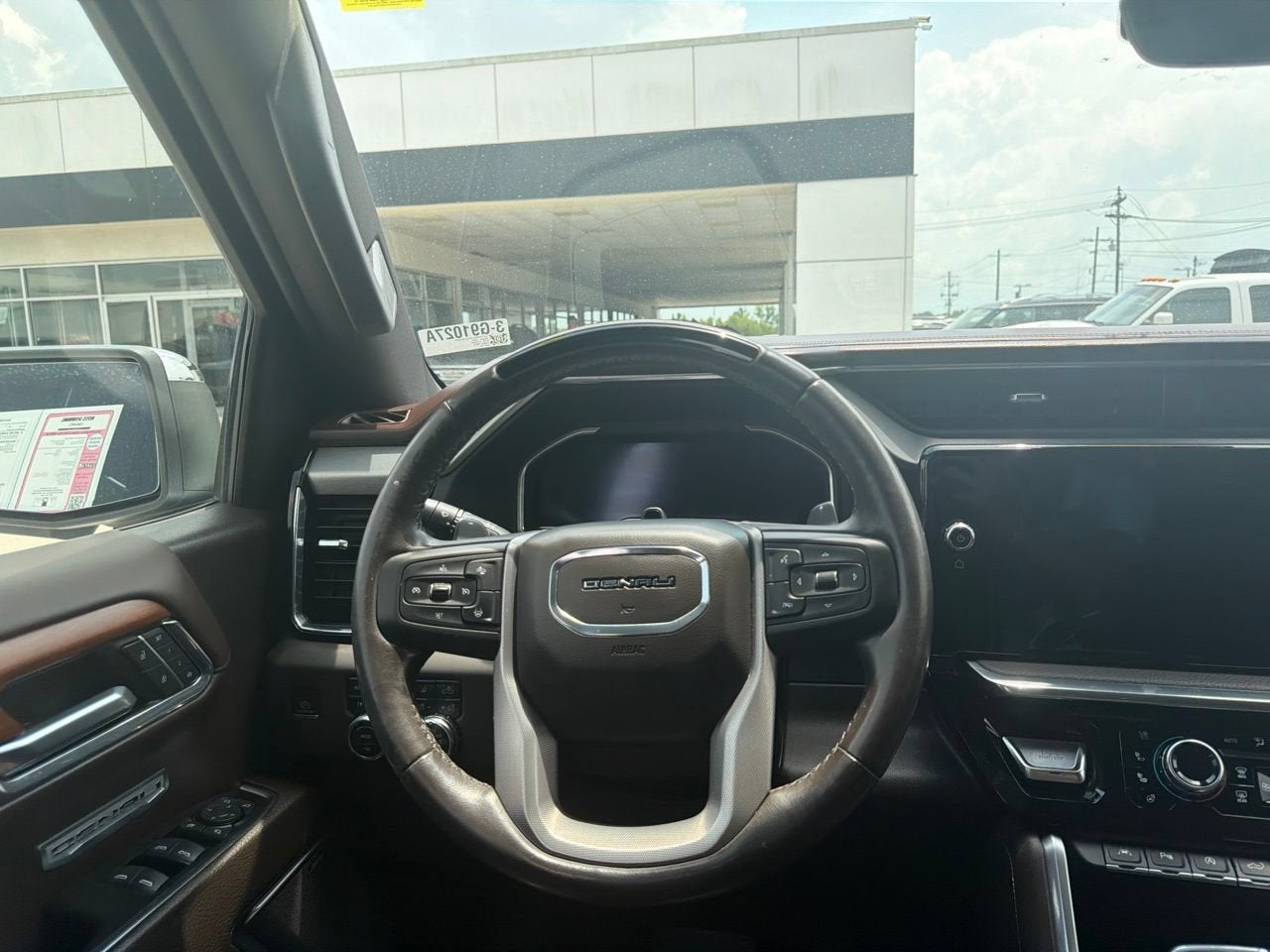 2023 GMC Sierra 1500 Denali