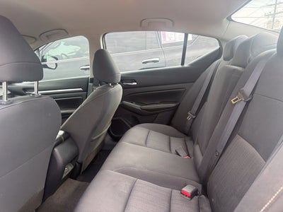2022 Nissan Altima SV FWD