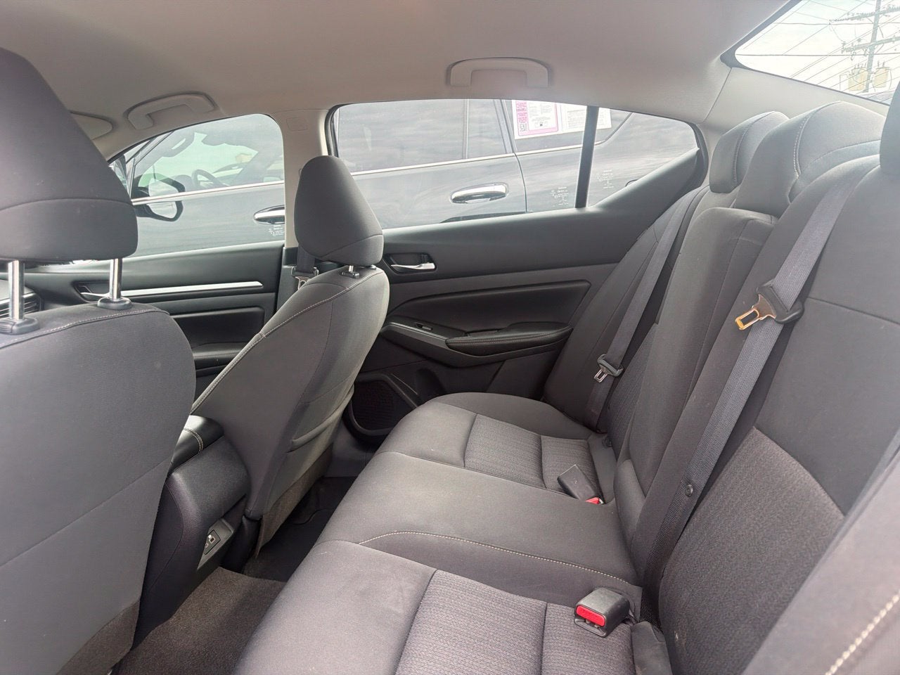 2022 Nissan Altima SV FWD
