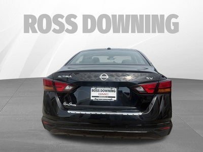 2022 Nissan Altima SV FWD