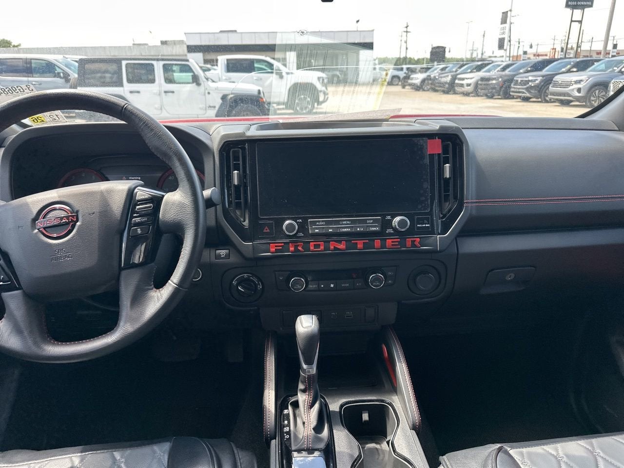 2025 Nissan Frontier Crew Cab PRO-4X 4x4