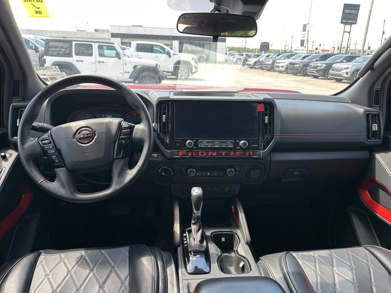 2025 Nissan Frontier Crew Cab PRO-4X 4x4