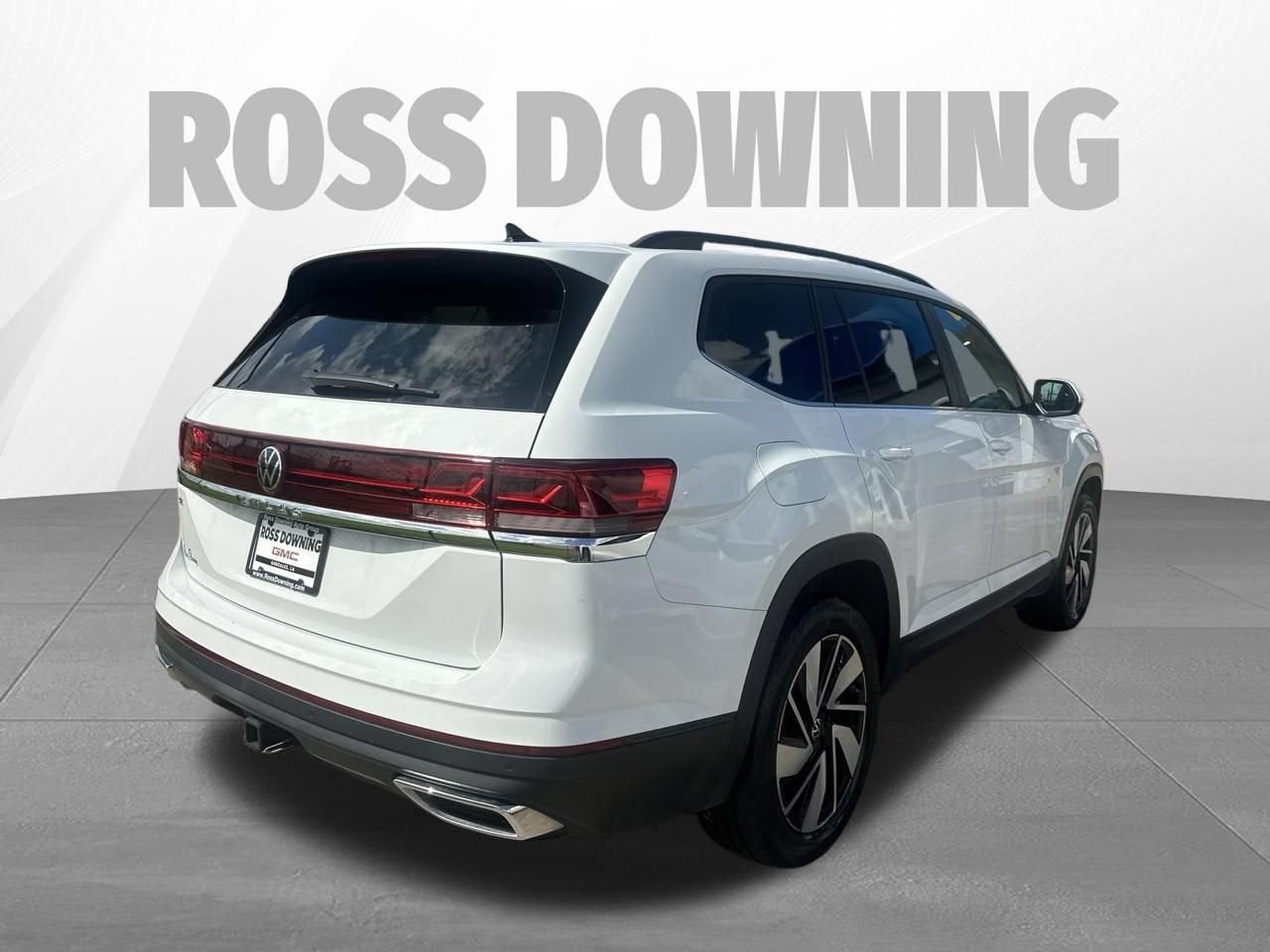2024 Volkswagen Atlas 2.0T SE w/Technology