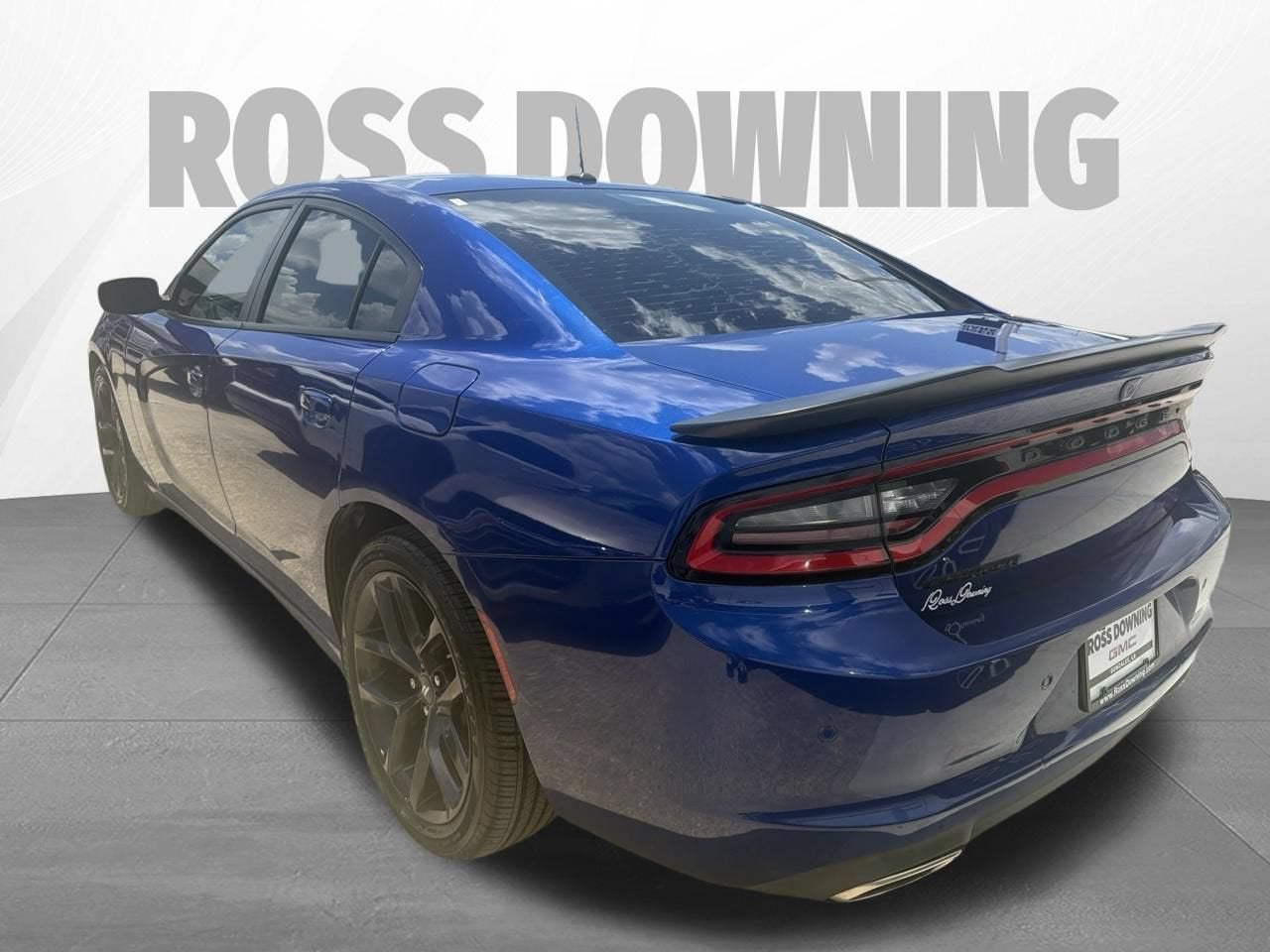 2020 Dodge Charger SXT RWD