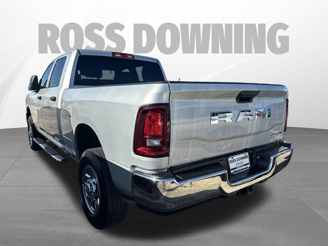 2026 RAM 2500 Tradesman Crew Cab 4x4 6'4" Box