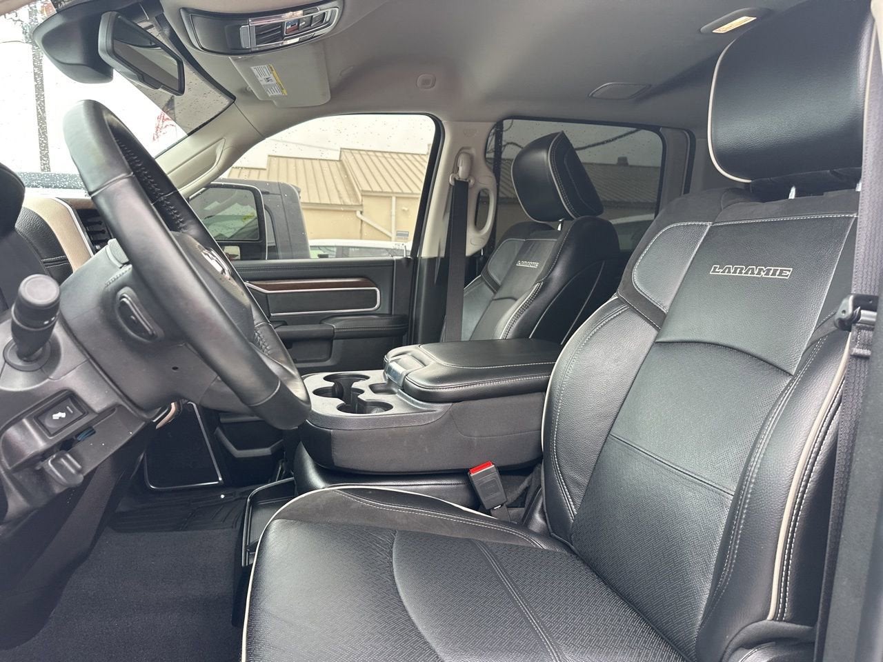 2024 RAM 2500 Laramie Crew Cab 4x4 6'4" Box