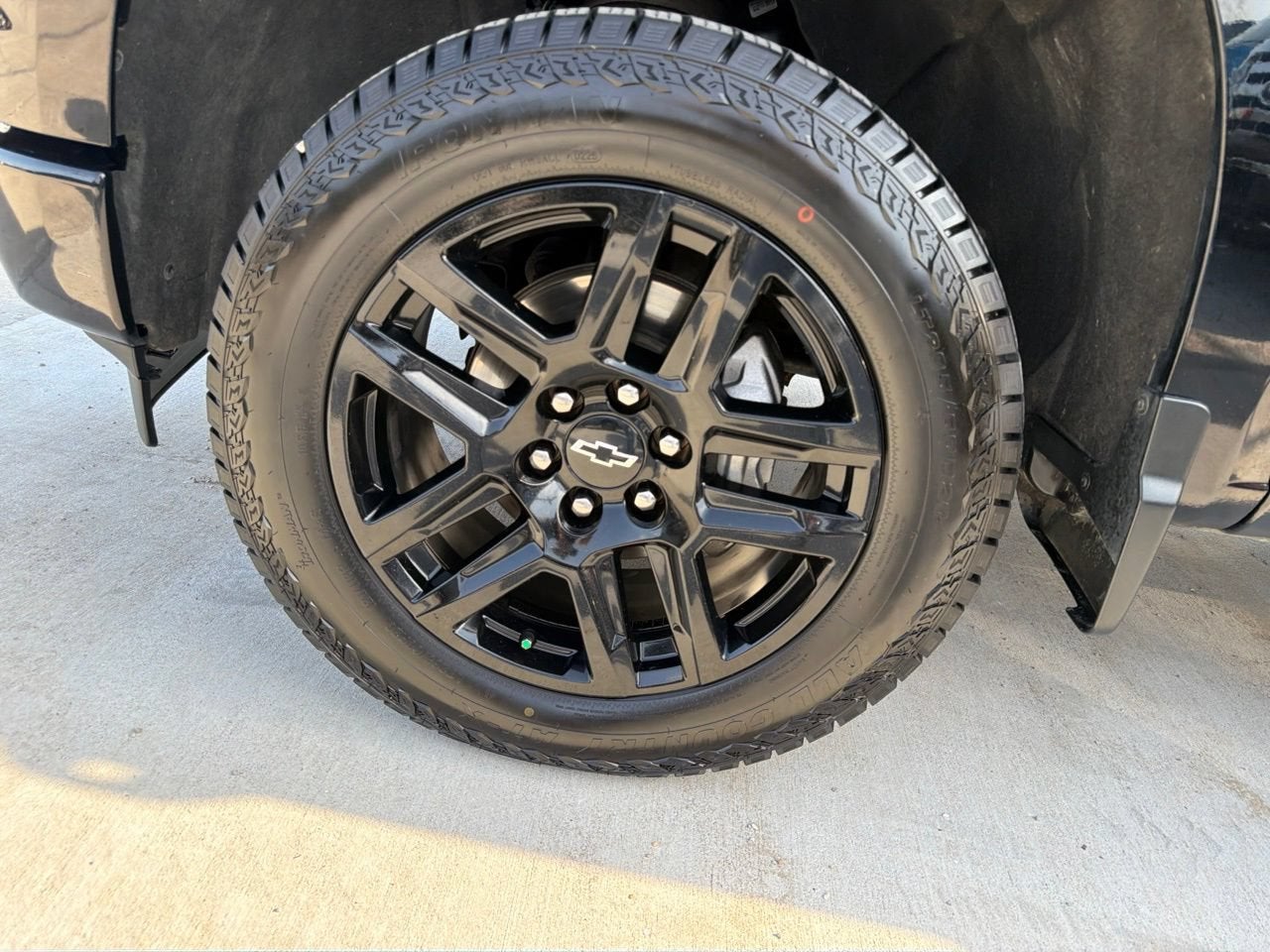 2024 Chevrolet Silverado 1500 Custom Trail Boss