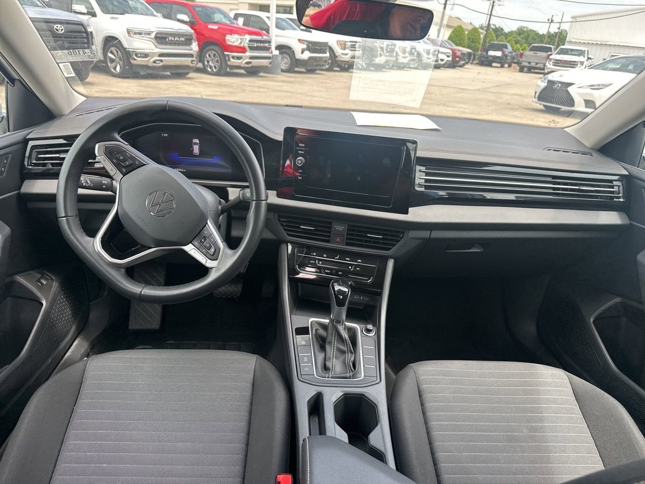 2025 Volkswagen Jetta S
