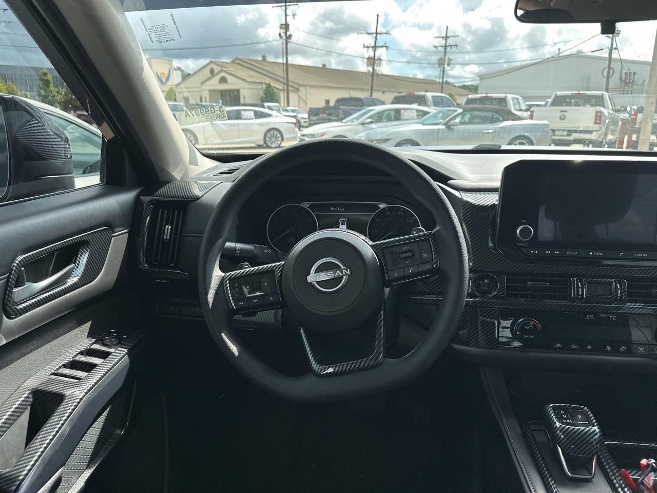 2025 Nissan Pathfinder S FWD