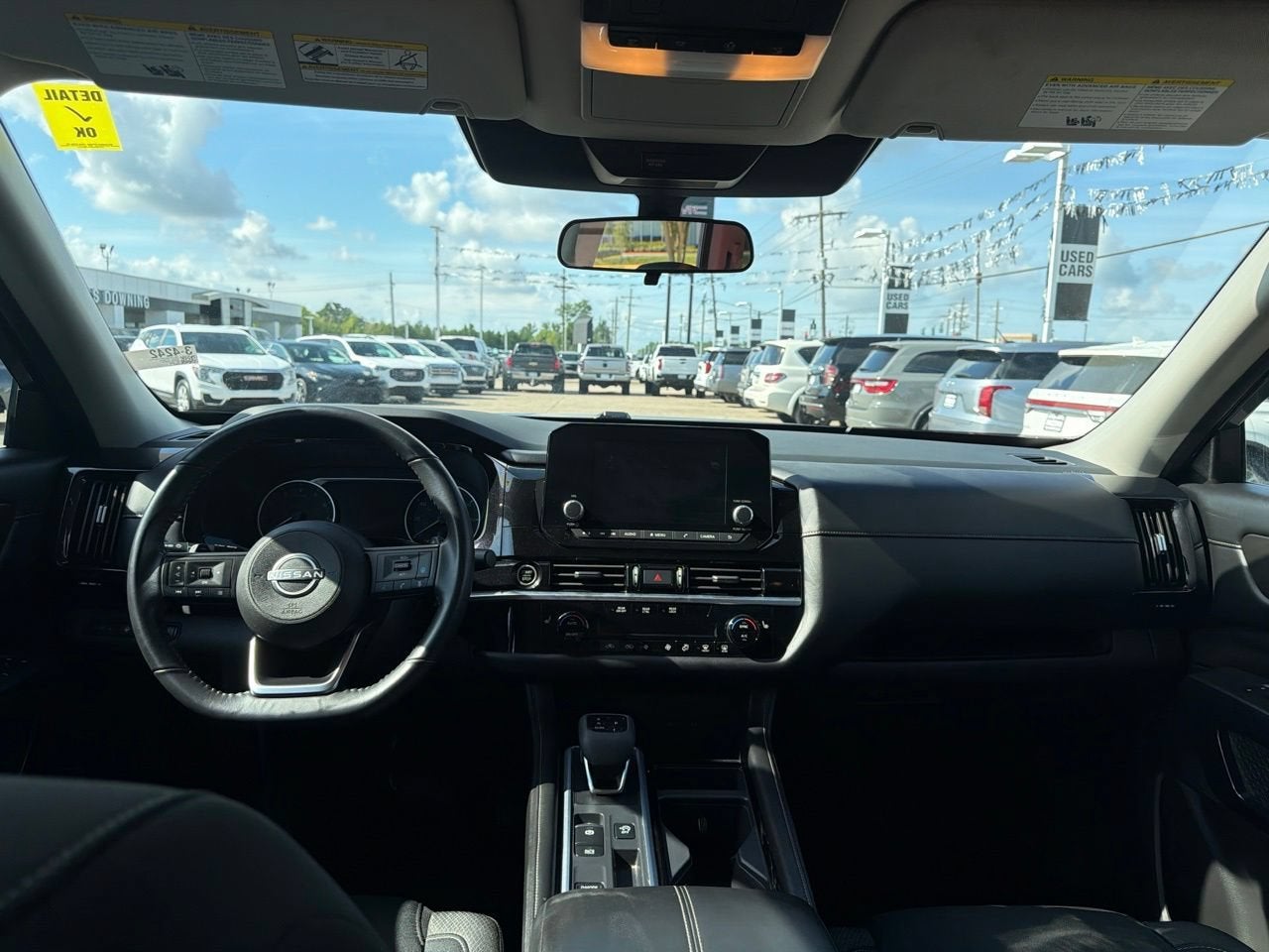2024 Nissan Pathfinder SV