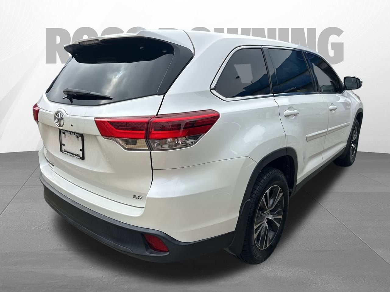 2019 Toyota Highlander LE