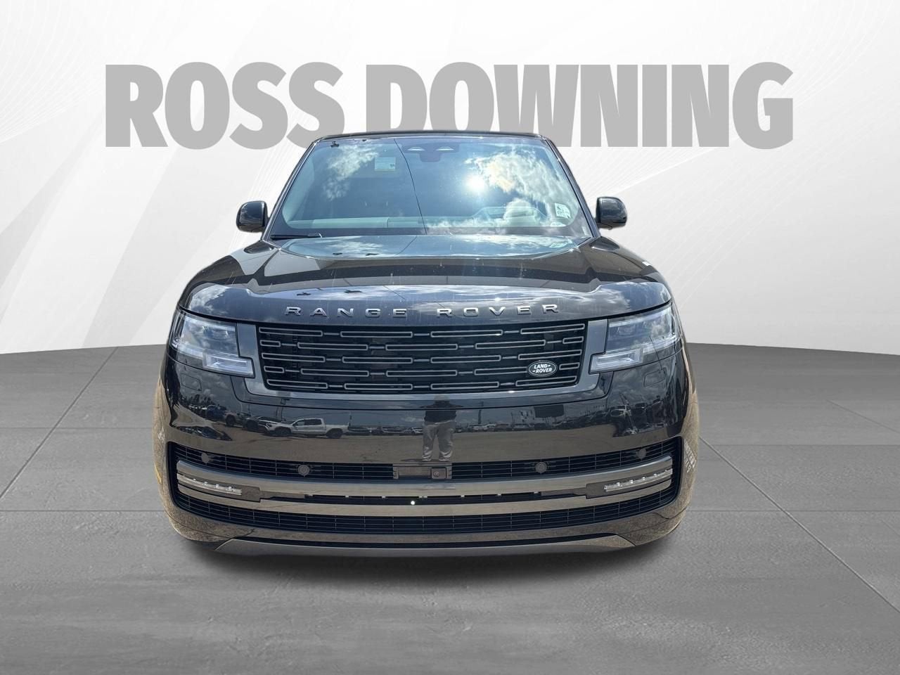 2024 Land Rover Range Rover P530 SE